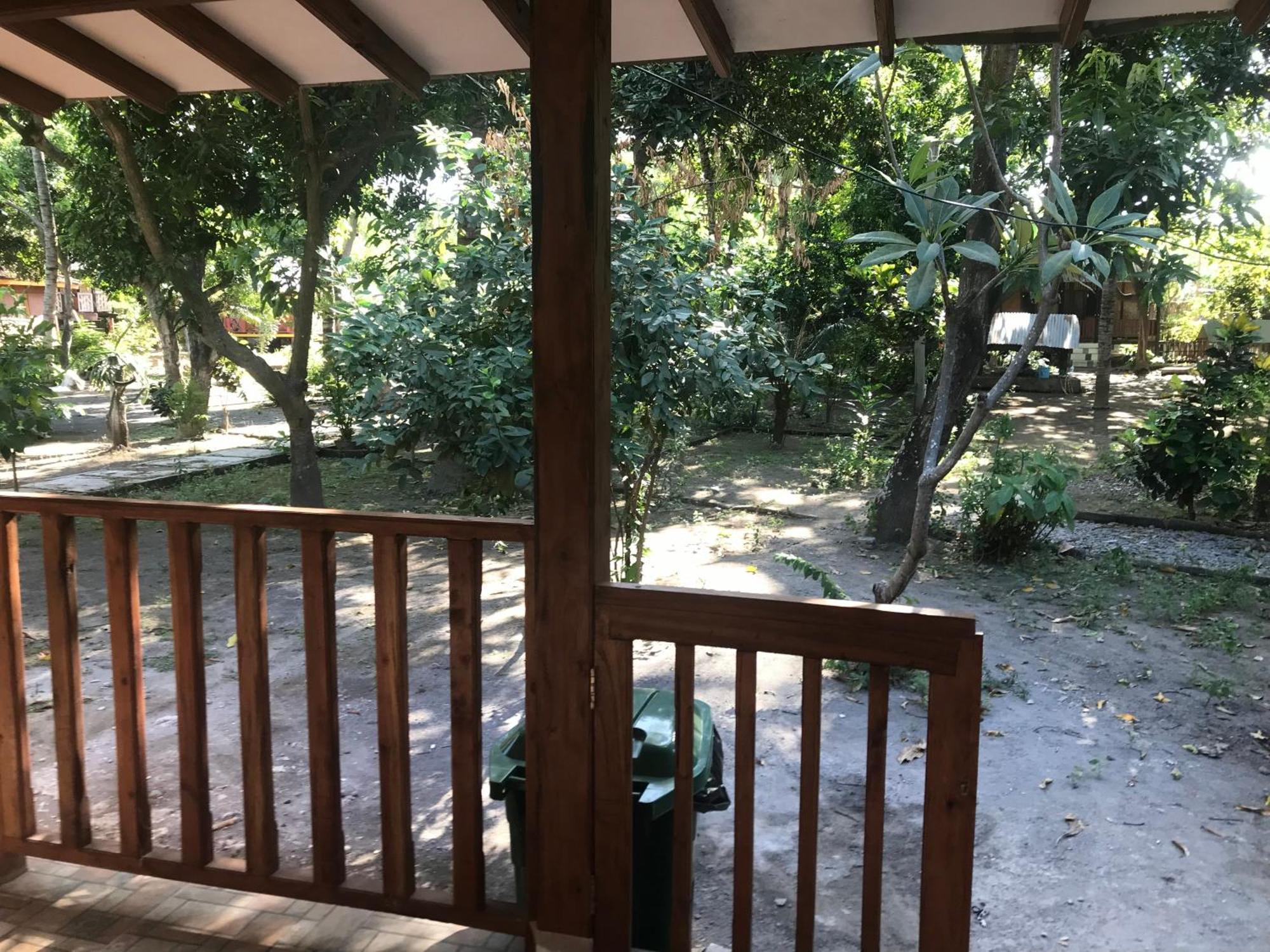 Gili Lampu Homestay Labuhan Pandan Luaran gambar